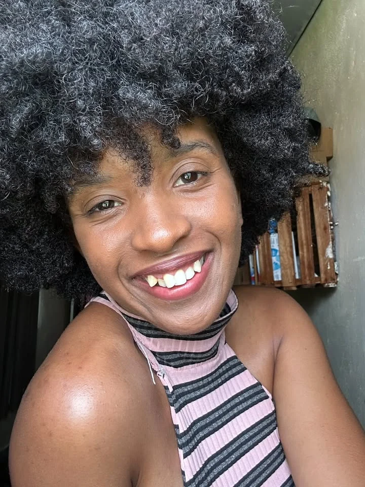 Any Dias em retrato de autocuidado e lifestyle