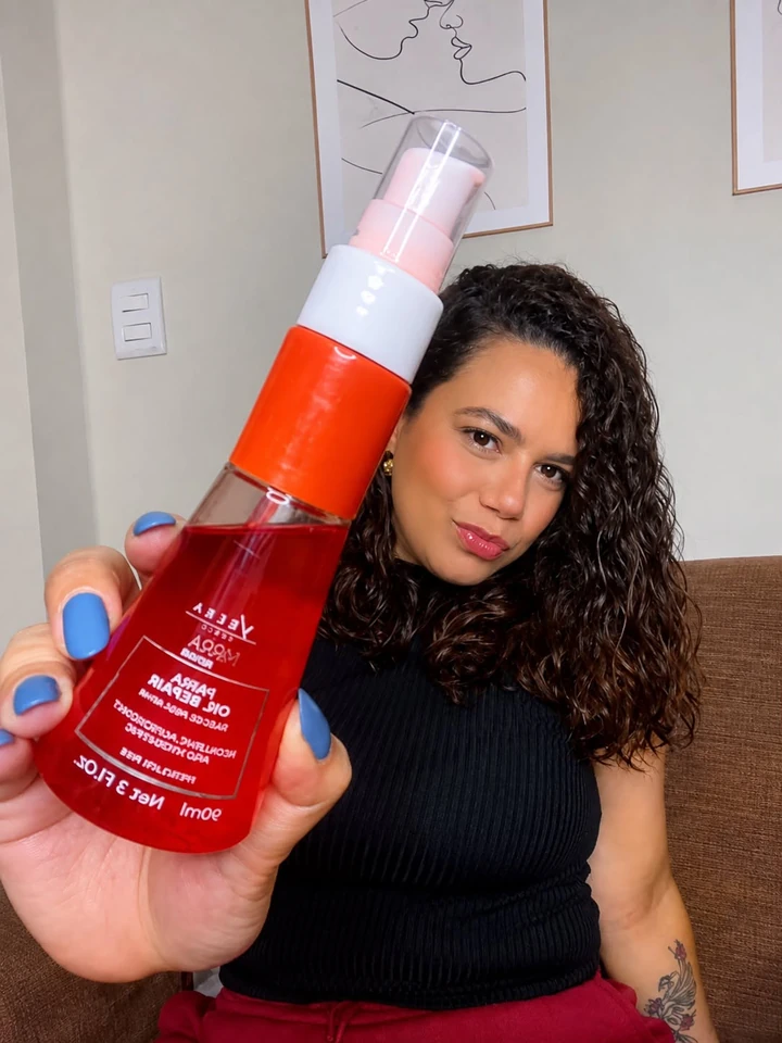Clicia Rodrigues em conteúdo UGC com produto
